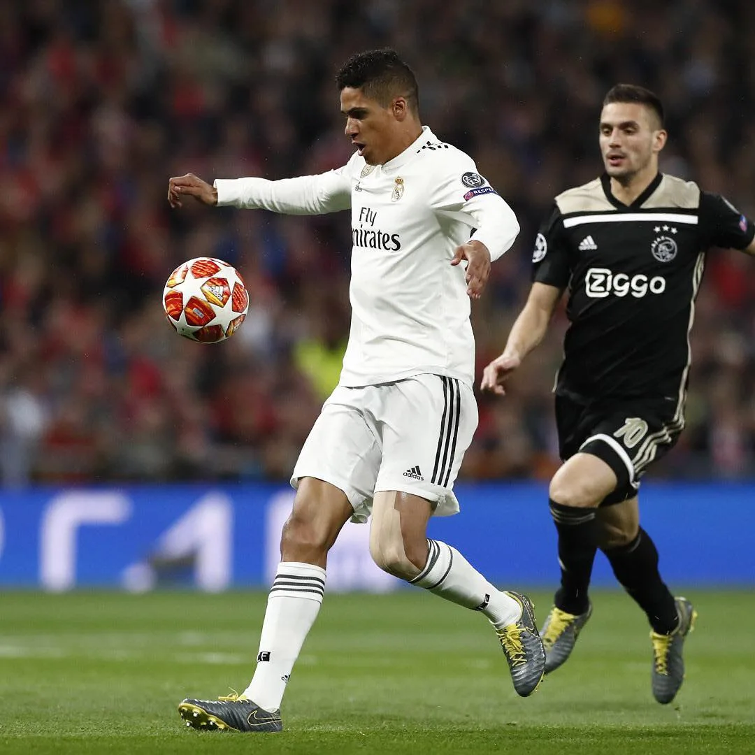 Real Madrid leva 4 a 1 em casa e é eliminado pelo Ajax na Liga dos Campeões