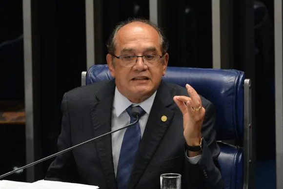 Gilmar Mendes diz que imprensa criou 'psicose' sobre visitas a Temer no Jaburu