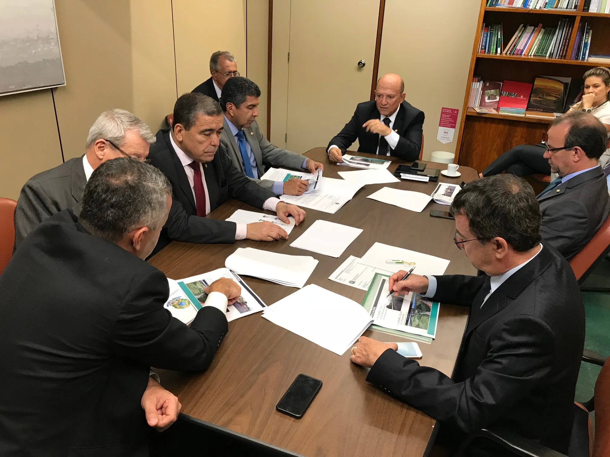 Comissão de Fiscalização da BR-101 participa de reunião com diretor da ANTT, em Brasília