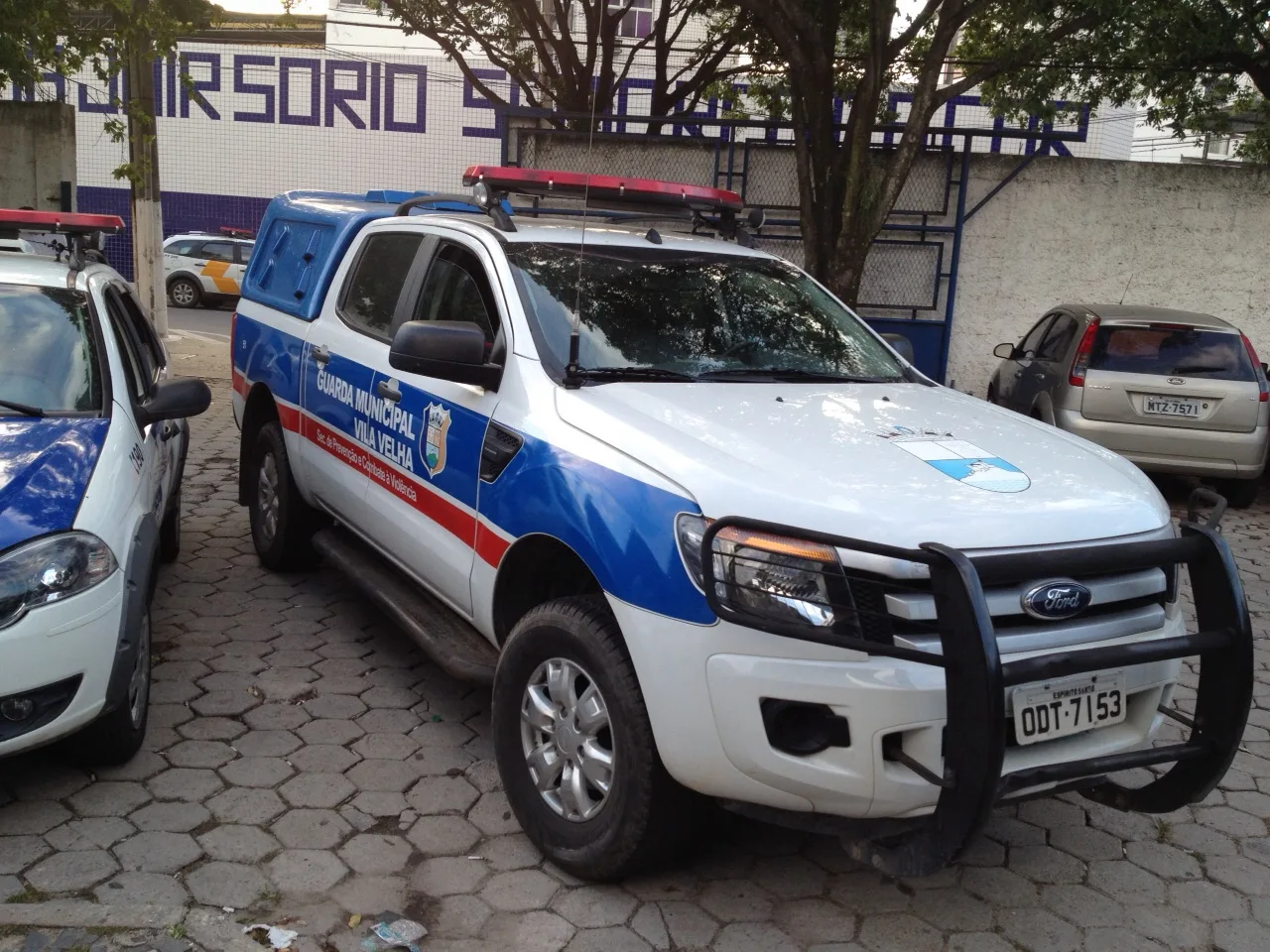 Taxista acusa guarda de injúria racial após confusão perto de boate em Vila Velha