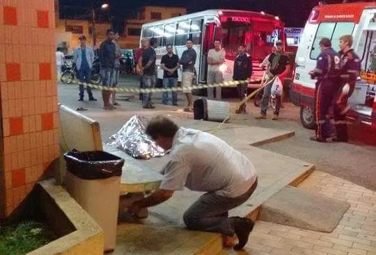 Andarilho é morto com facada no pescoço durante confusão em rodoviária de Venda Nova do Imigrante