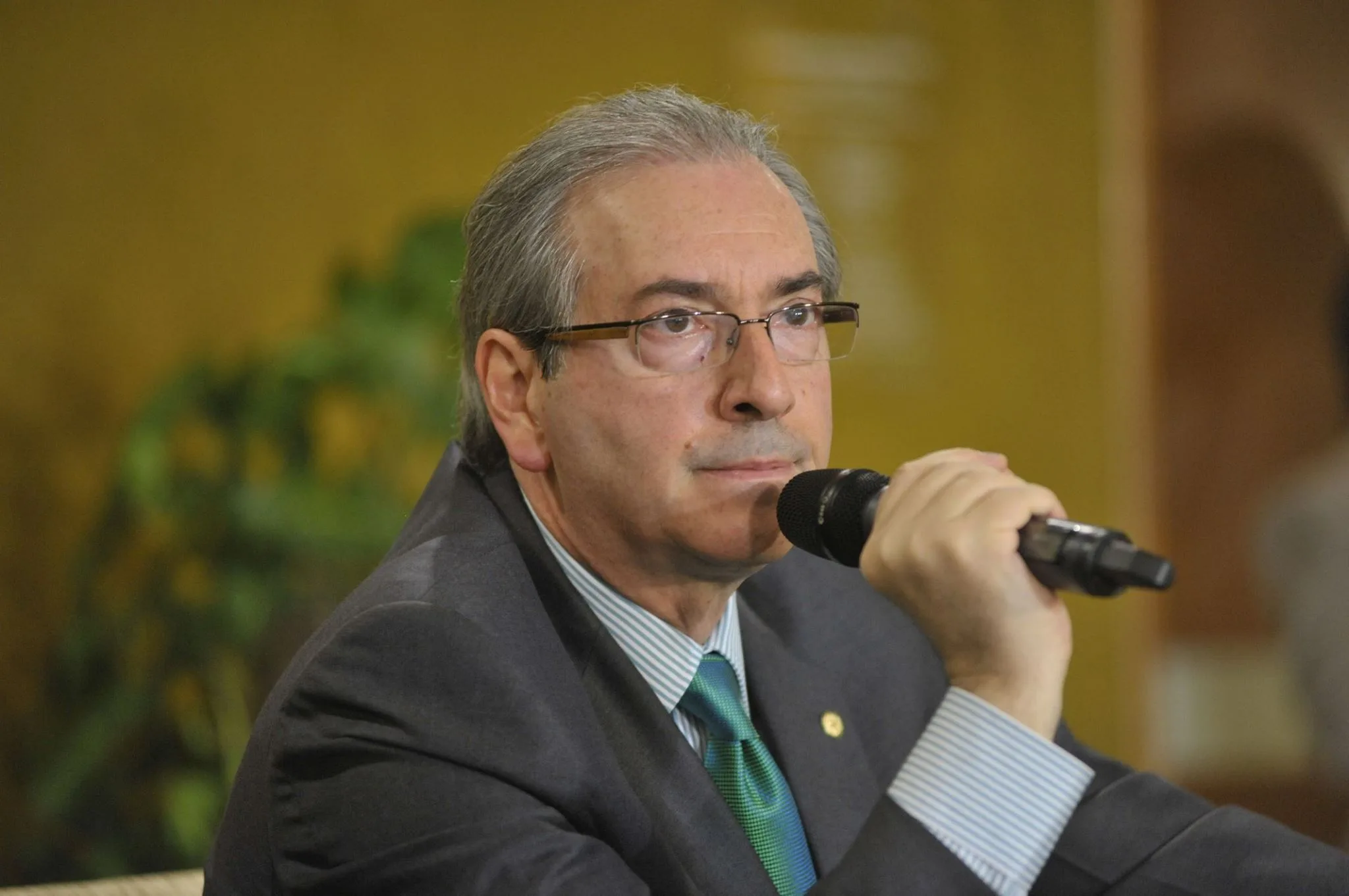 Câmara autoriza passagem aérea para lobista depor contra Cunha em Brasília