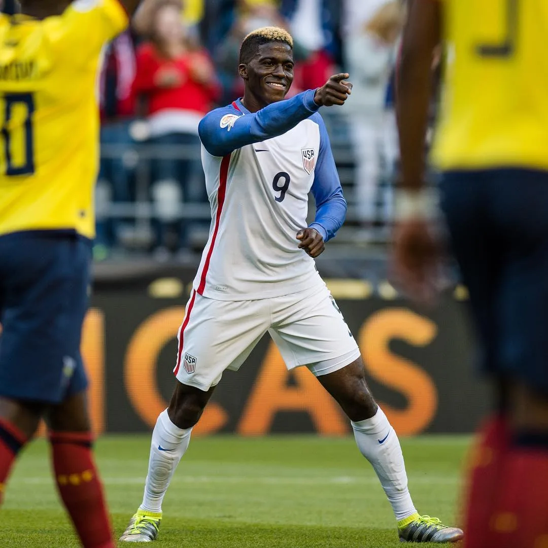 Estados Unidos derrotam Equador e passam às semifinais da Copa América Centenário