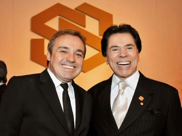 Silvio Santos ligou para Gugu parabenizando pela estreia na Record