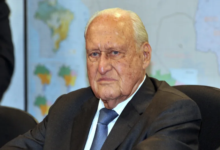 Brasília – O ex-presidente da Fifa João Havelange participa de audiência pública na Comissão de Infra-estrtura do Senado