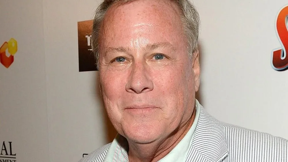 Após morte, exames toxicológicos apontam presença de narcóticos no corpo de John Heard