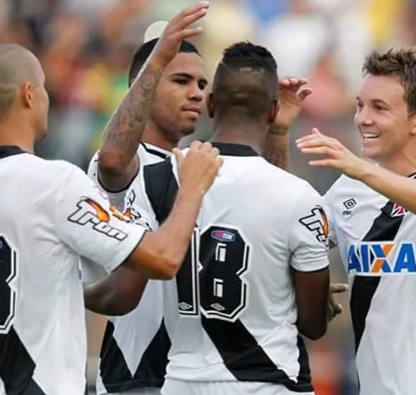 Madson elege Botafogo como o rival mais difícil do Vasco nesta temporada