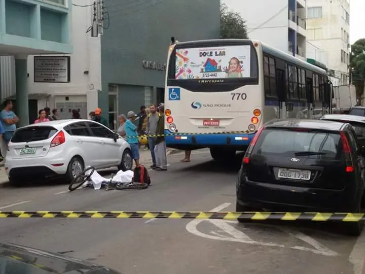 Ciclista morre atropelado por ônibus no caminho para o trabalho em Colatina