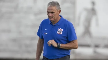 Anúncio da confirmação de Tite como técnico da seleção fica para segunda-feira