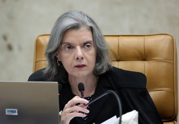 'Eu não mudei', diz Cármen Lúcia a Moro sobre prisões na segunda instância