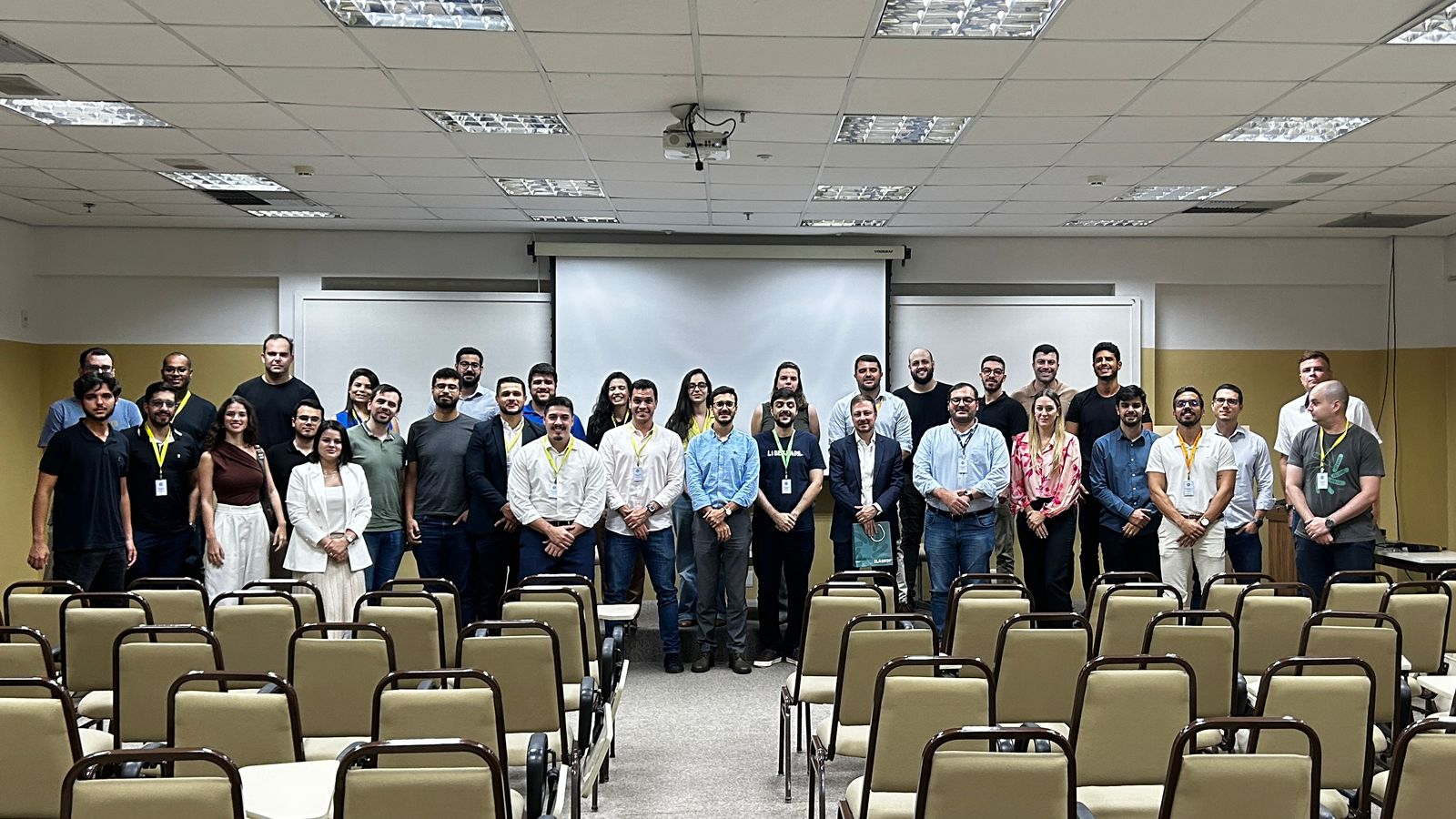 O Instituto Líderes do Amanhã recebeu o palestrante Wagner Lenhart