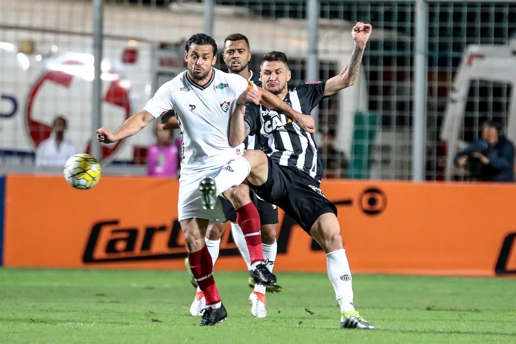 Atlético-MG marca gol relâmpago e empata com o Fluminense em casa