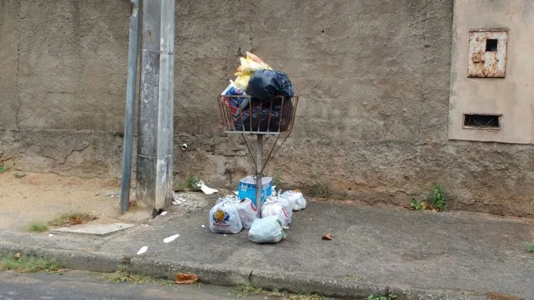 Estado de greve: Coleta de lixo pode parar a qualquer momento em Guarapari