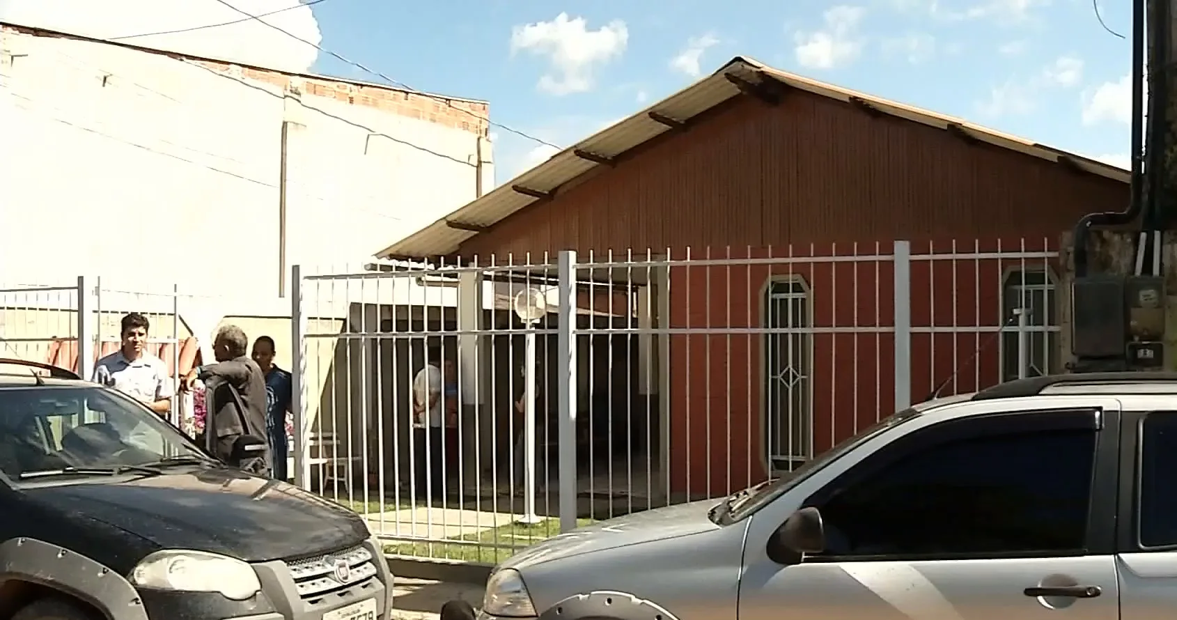 Corpos de vítimas de acidente na Rodovia do Sol são liberados