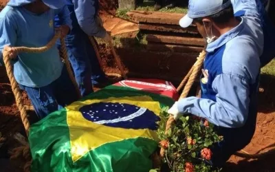 Após vazamento de fotos de Cristiano Araújo, funerárias podem mudar regras no ES