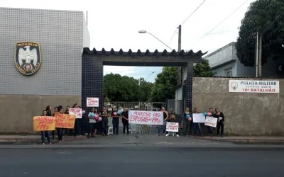 Sem polícia nas ruas do ES: protestos continuam impedindo saída de PMs e de viaturas dos batalhões