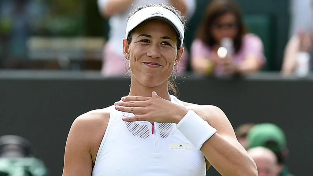 Muguruza bate ucraniana e Halep é arrasada por russa na estreia em torneio chinês