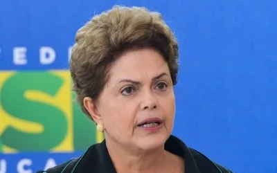 Dilma veta integralmente dois projetos aprovados pelo Congresso