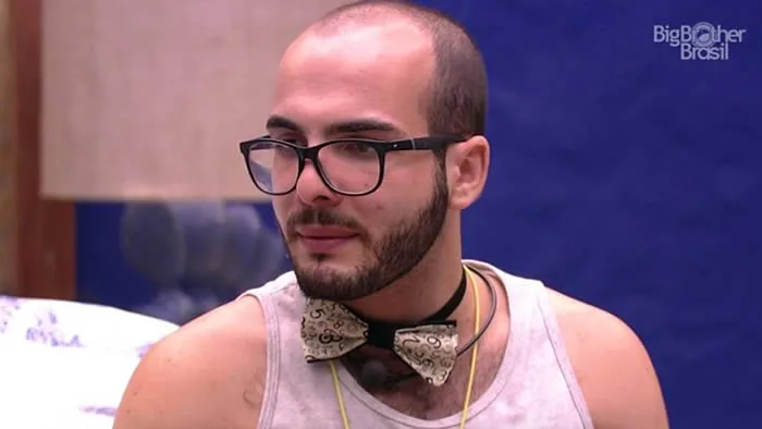 Mahmoud é eliminado do BBB 18 e Gleici garante sua estadia em segredo