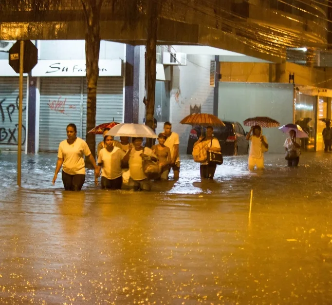 Chuva no ES: um morto, dois feridos e 299 desalojados e desabrigados no Estado