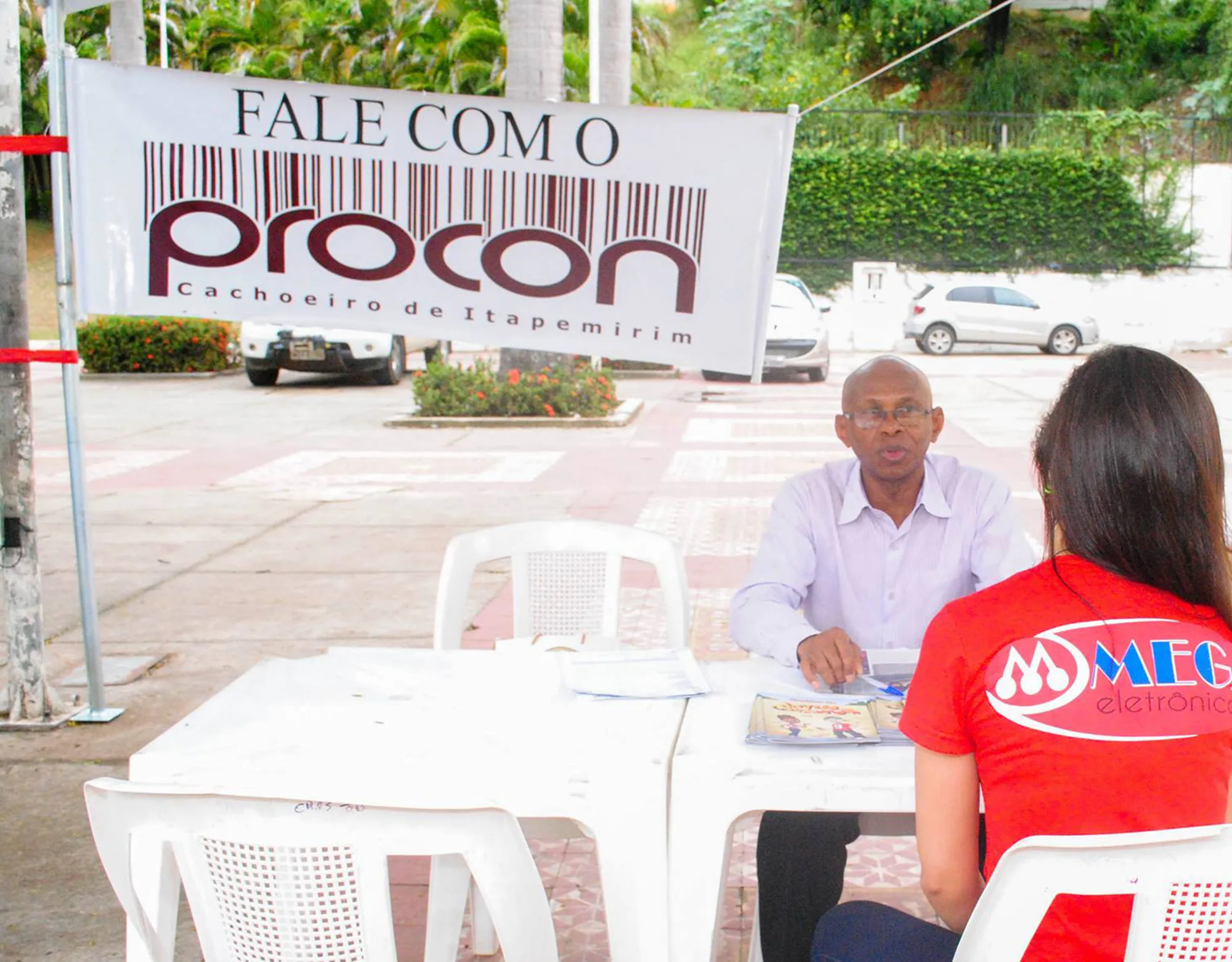 Moradores de Cachoeiro podem tirar dúvidas sobre direitos do consumidor