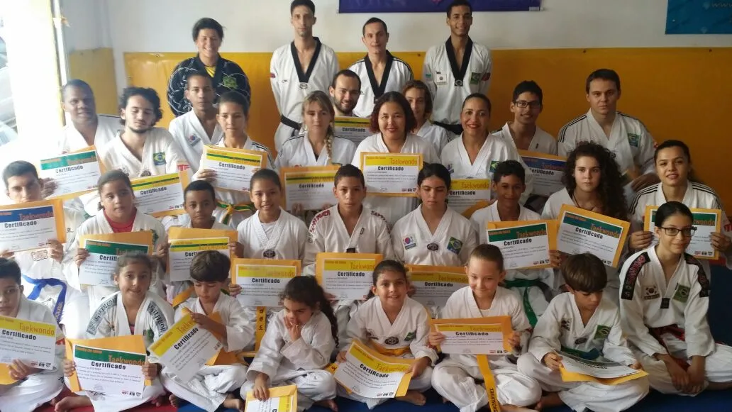 Projeto social "Taekwondo para Todos" revela talentos e promessas capixabas para o esporte