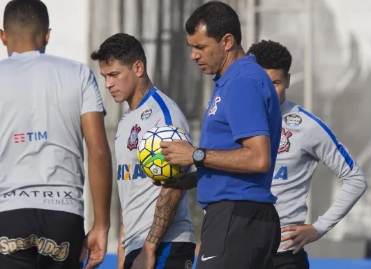 Carille vê futuro indefinido no Corinthians: 'Não sei se foi meu último jogo'