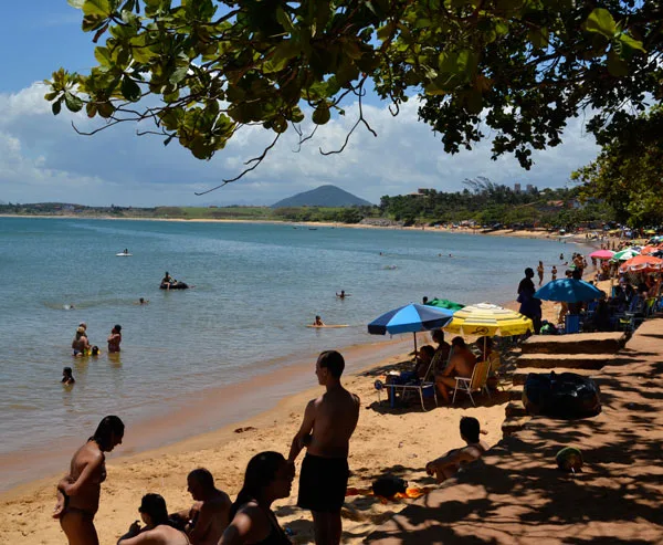 Físico nuclear diz que praias de Guarapari apresentam radiação benéfica à saúde