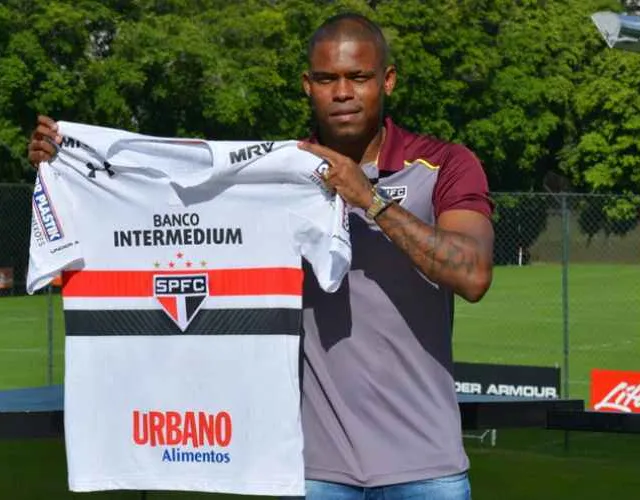 São Paulo confirma a contratação de Maicosuel até 2020