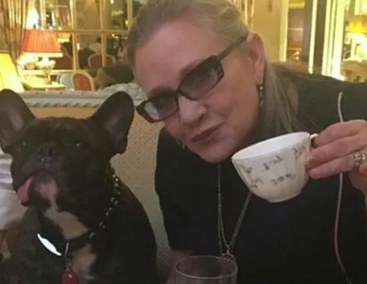 Carrie Fisher e Debbie Reynolds serão enterradas juntas na próxima sexta-feira