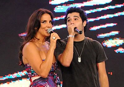 Ivete Sangalo e Tomate juntos em Vitória. Saiba mais!