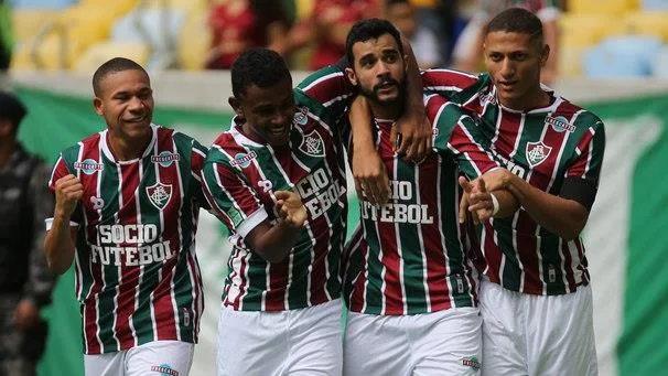 Fluminense desembarca no Equador e Marlon Freitas celebra retorno a Quito