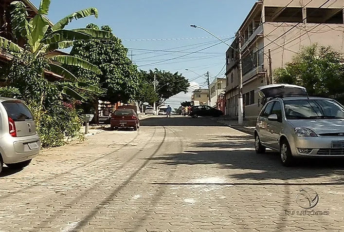 Irmãos são baleados durante festa em Vila Velha