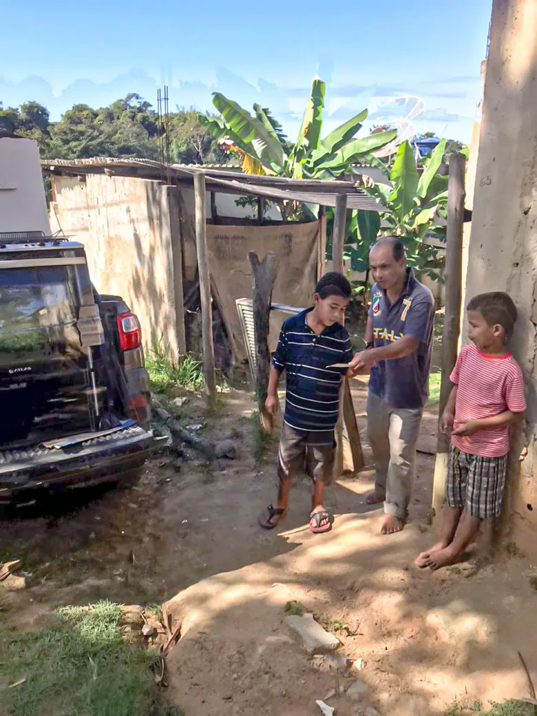 Para ajudar família carente do bairro Condados, psicóloga cria campanha em Guarapari