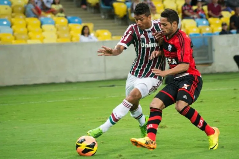 Calor põe em risco confrontos das 11h no Brasileirão após jogadores passarem mal