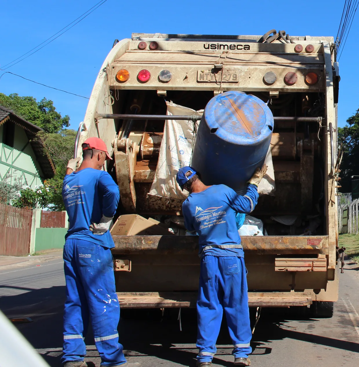 Alteração no horário da coleta do lixo em Campinho no Ano Novo