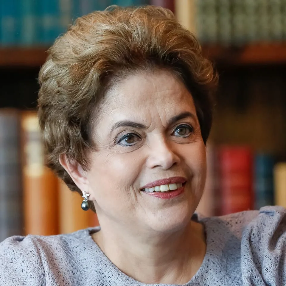 TCU dá mais 30 dias para Dilma se defender sobre contas de 2015