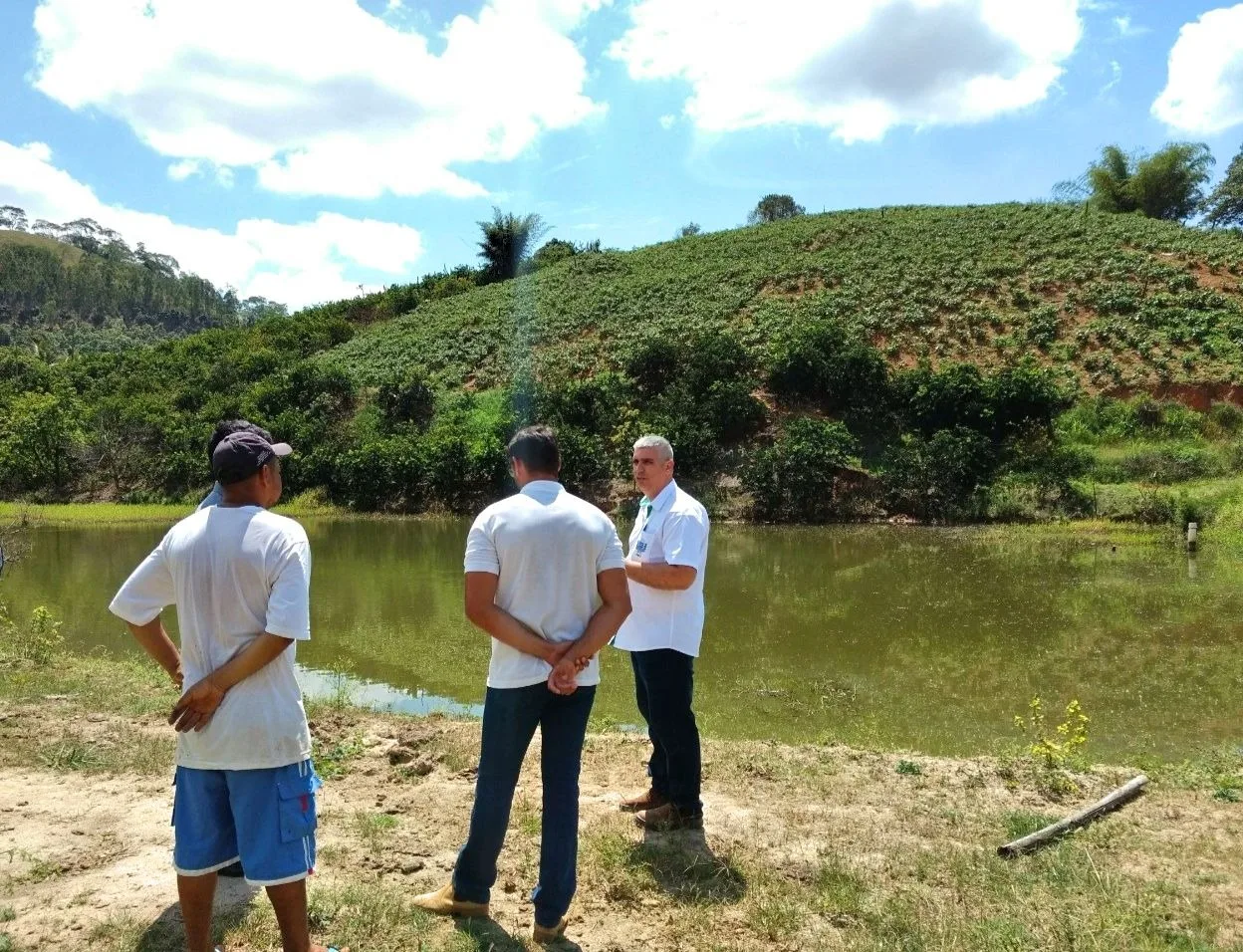 Propriedades rurais recebem apoio para preservação de água em Cachoeiro