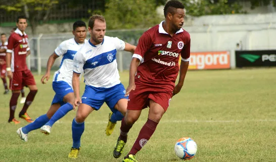 Copa ES 2014: Tiva vence o Vitória e carimba vaga para a semifinal