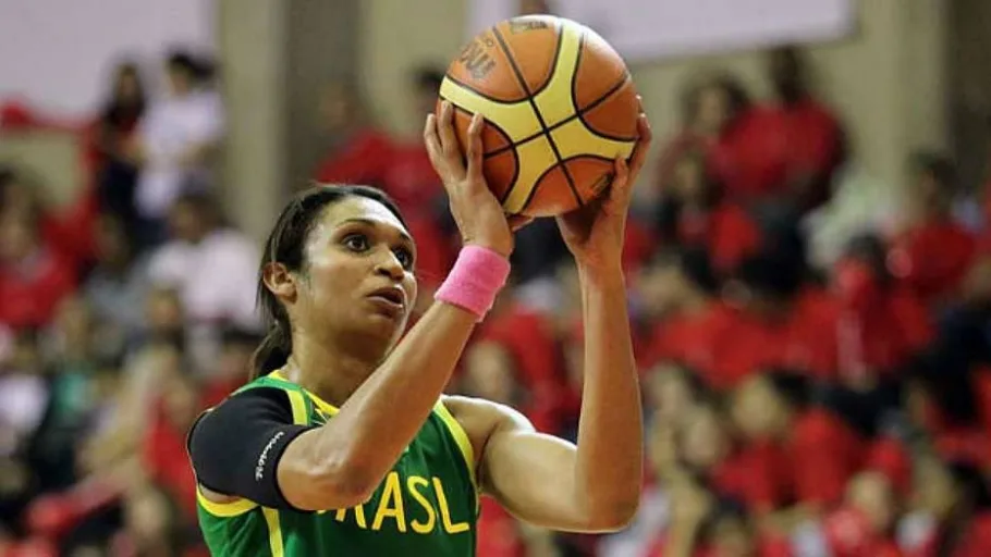 Seleção feminina de basquete bate Chile no último amistoso antes da Copa América