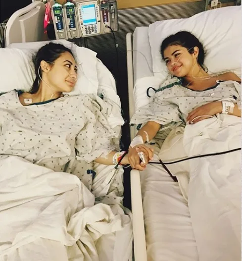 Após passar por transplante de rim, Selena Gomez está tendo uma boa recuperação