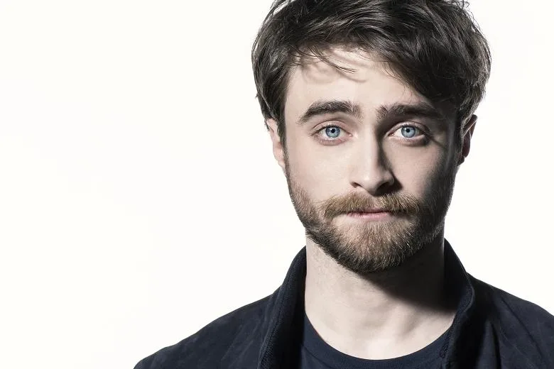 Daniel Radcliffe quebra o silêncio sobre a participação de Johnny Depp em filme