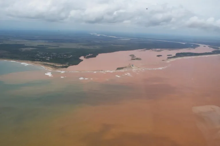ANP tira bloco Rio Doce da 4ª rodada de marginais, afetado por lama da Samarco