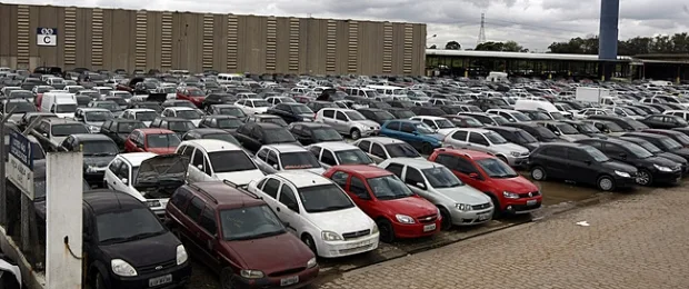 Venda de carros usados cresce 4,6% no primeiro semestre, diz Fenauto