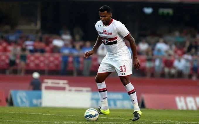 São Paulo tem volta de Breno após garantir vaga na semifinal da Copa do Brasil