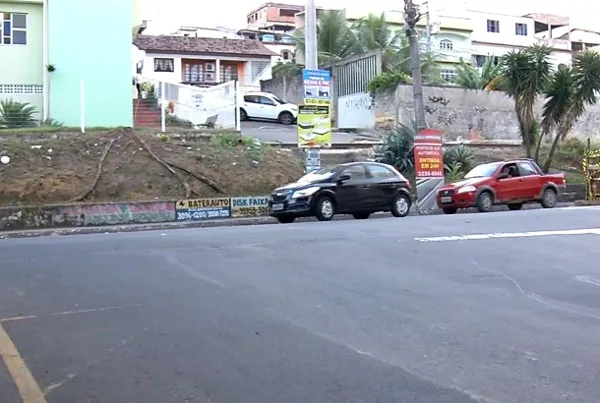 Homem rouba bolsa, é perseguido e acaba apanhando em Cariacica