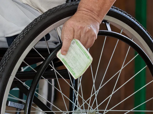 Mais de 148 mil eleitores com deficiência pediram atendimento especial ao TSE