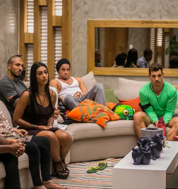 BBB 15 pode ter intercâmbio entre participantes com reality espanhol