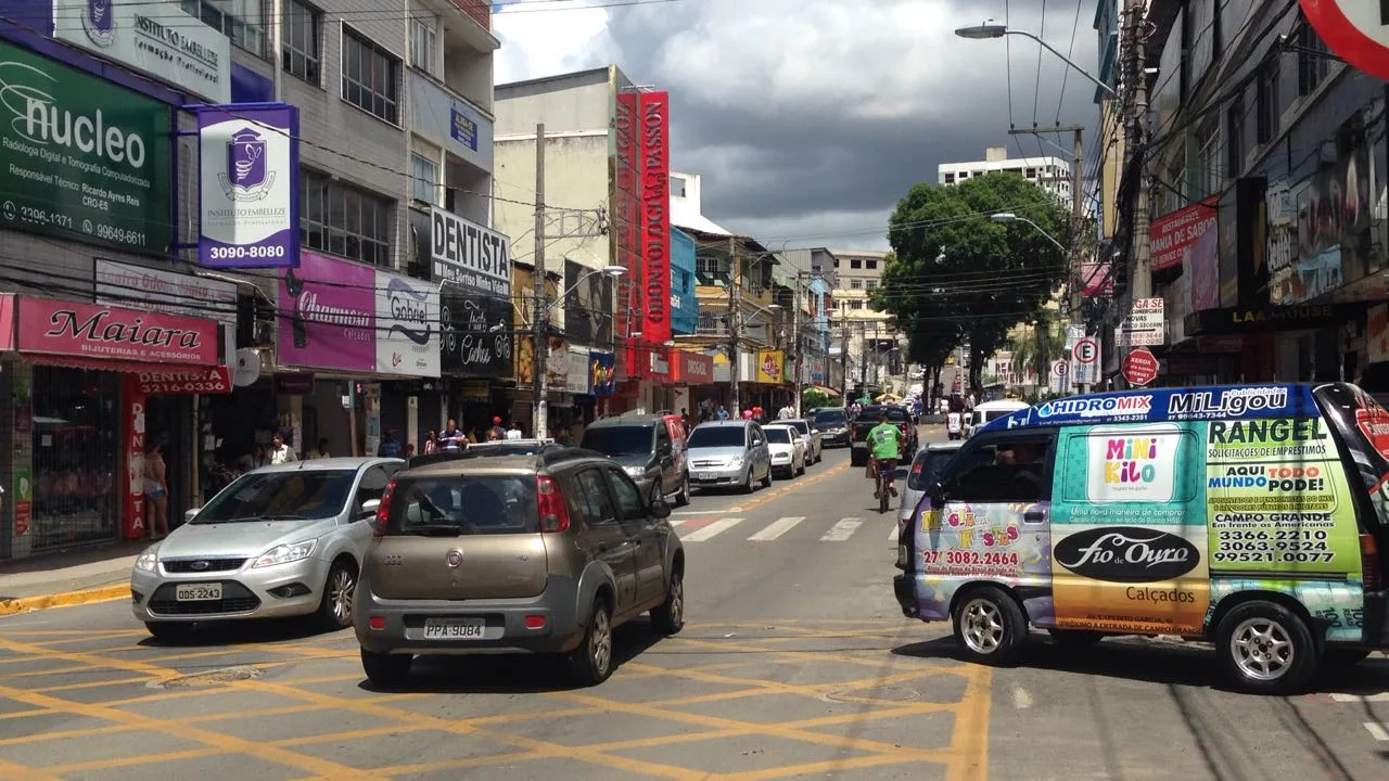 Comércio volta a funcionar e capixabas vão às compras na Grande Vitória