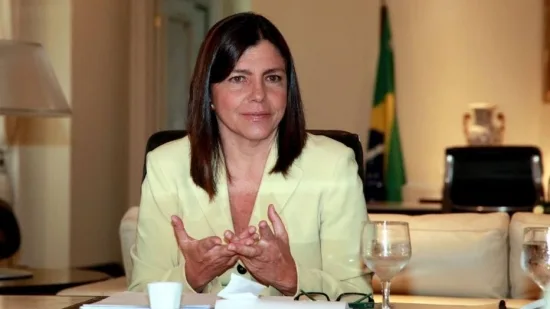 Roseana terá pensão vitalícia de R$ 25 mil